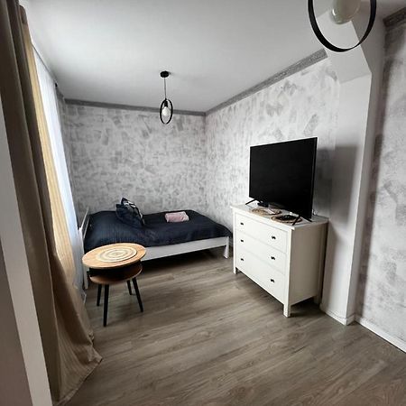 Apartamenty Przy Parku. Stare Miasto. Legnica Exterior foto